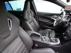 Fahrzeugabbildung Opel Insignia OPC 4x4  **1-HAND / SCHECKHEFTGEPFLEGT*