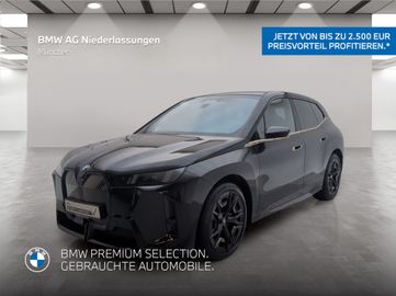 BMW iX xDrive45 M Sport AHK Driv.Assist.Prof Kamera