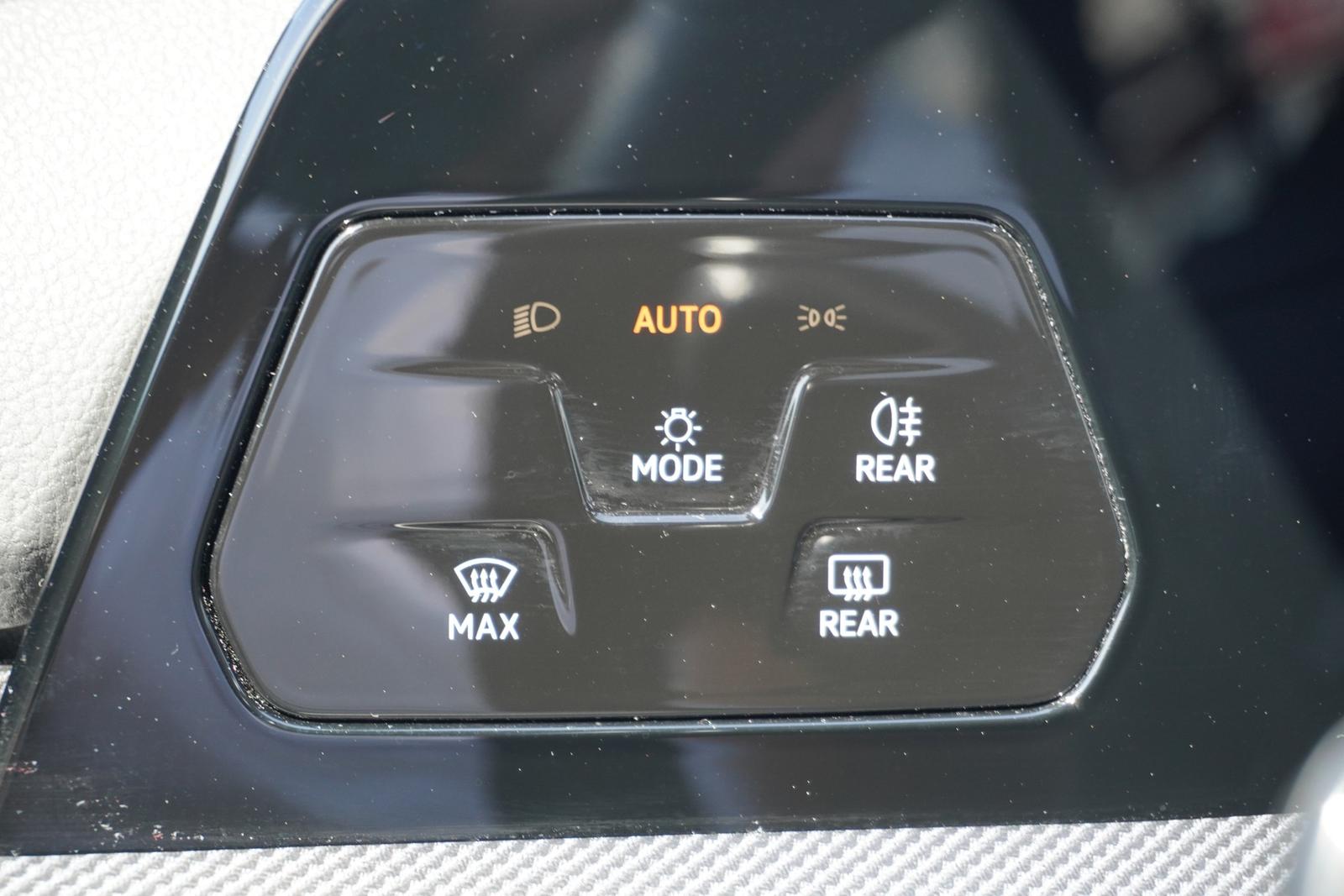 Volkswagen Golf VIII Variant R-Line DSG LED App-Connect ACC, миниатюра 27