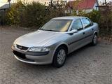Opel Vectra 1.6  TÜV 04/27 - Opel Vectra: 2.0