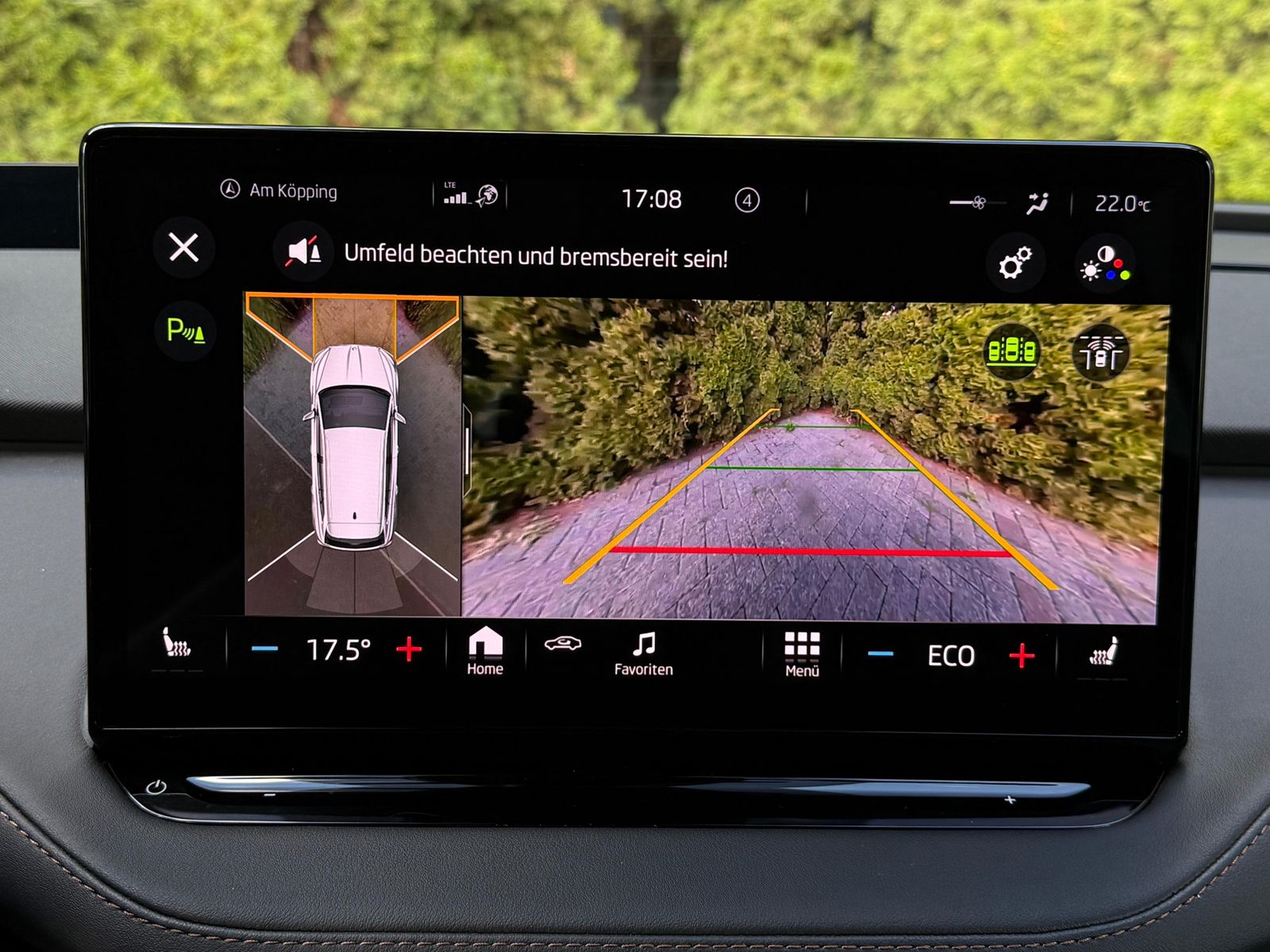 Fahrzeugabbildung SKODA Enyaq 80 x Suite CCS+MATRIX+KAM+AHK+LEDER+SPORT