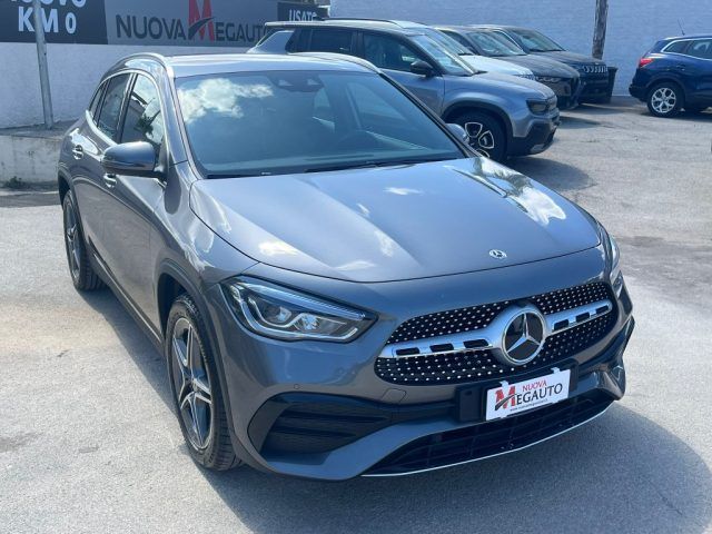 Mercedes-Benz MERCEDES-BENZ GLA 200 d Automatic Premium