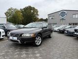 Volvo XC70 2.4 D5 AWD Kinetic/1.Hand/155TKM/TOP - scheckheftgepflegte Volvo XC70