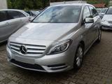 Mercedes-Benz B 200 Automatik / 1. Besitz / Leder - Mercedes-Benz B 200: Leder