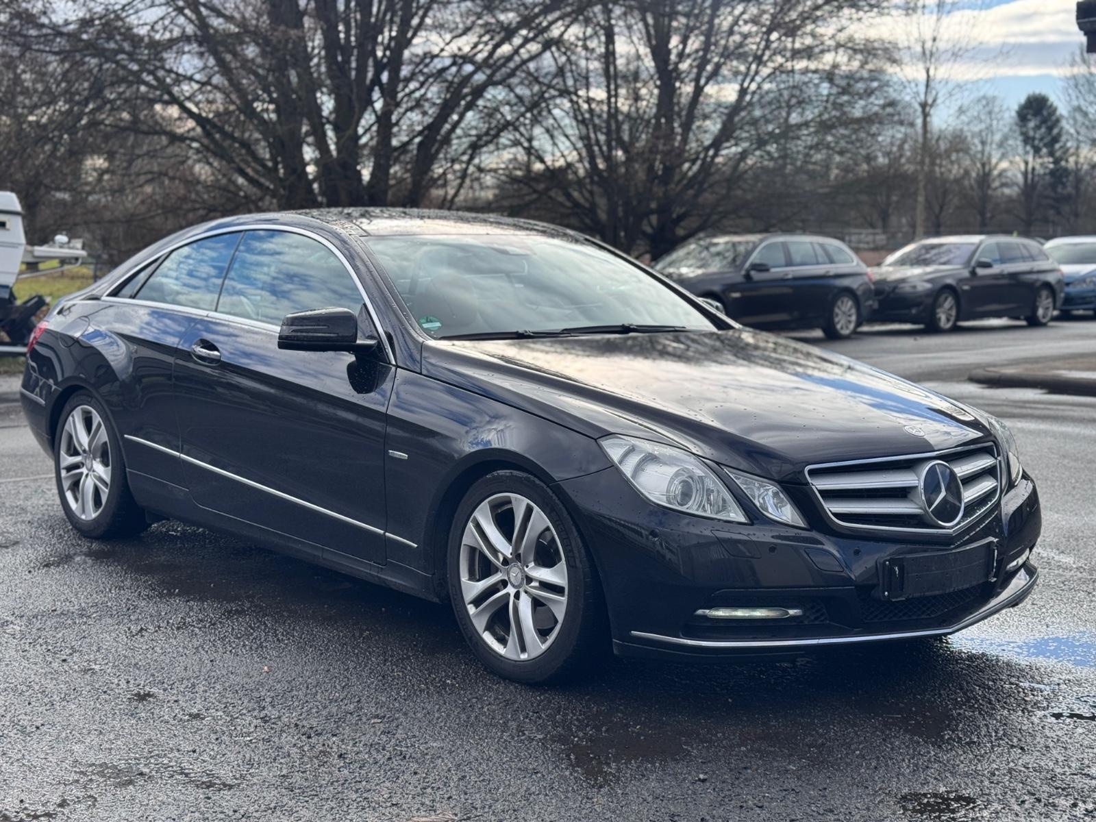 Mercedes-Benz E 350 E Coupe E 350 CDI BlueEfficiency
