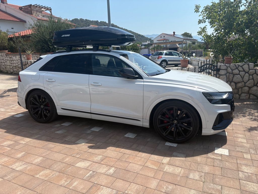Image of Audi SQ8