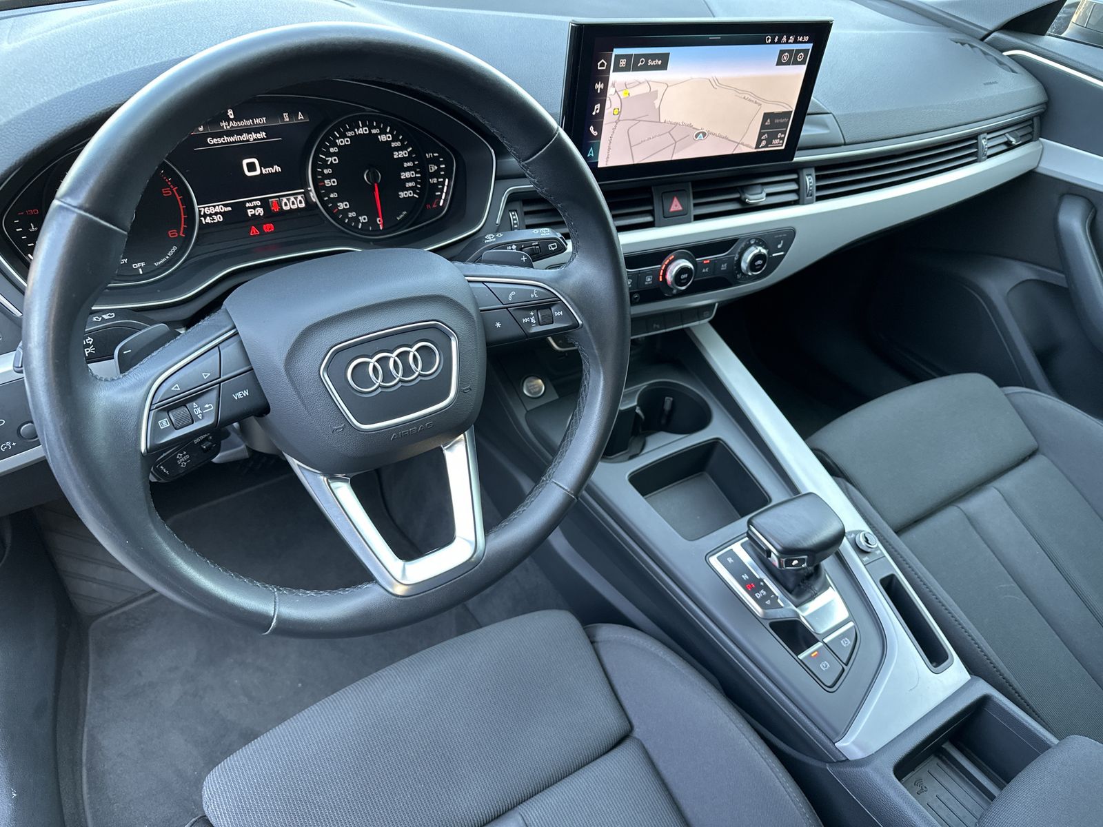 Fahrzeugabbildung Audi A4 Avant 40 TDI S-Line NAV+LED+CARPLAY+PP+18ZOLL