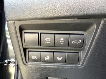 Toyota Yaris Cross - 12