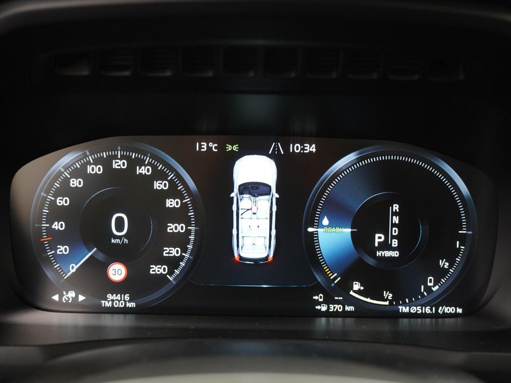 Volvo XC90 2.0 T8 Twin motor AWD Momentum panorama dac
