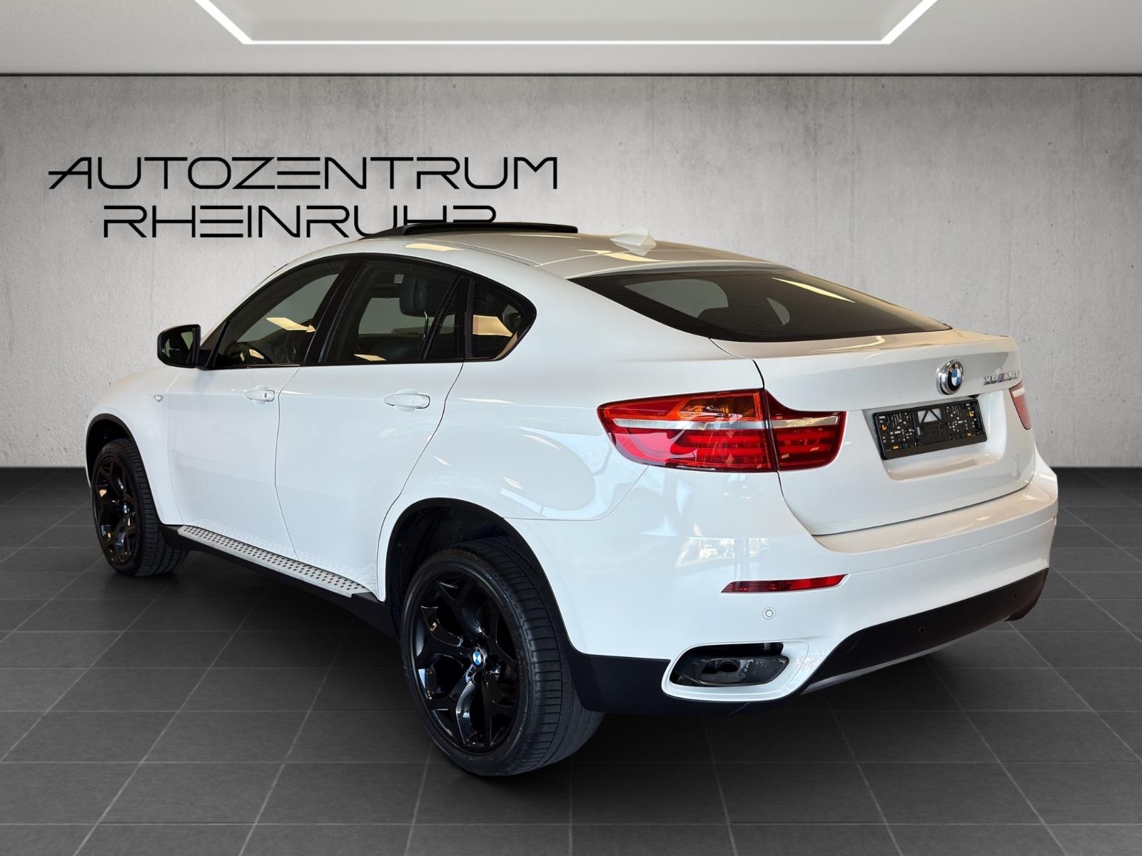 BMW X6 M50d 381ch BVA xDrive / 159 600 km / Toit panoramique / Affichage tête haute / Caméra / Soft Close