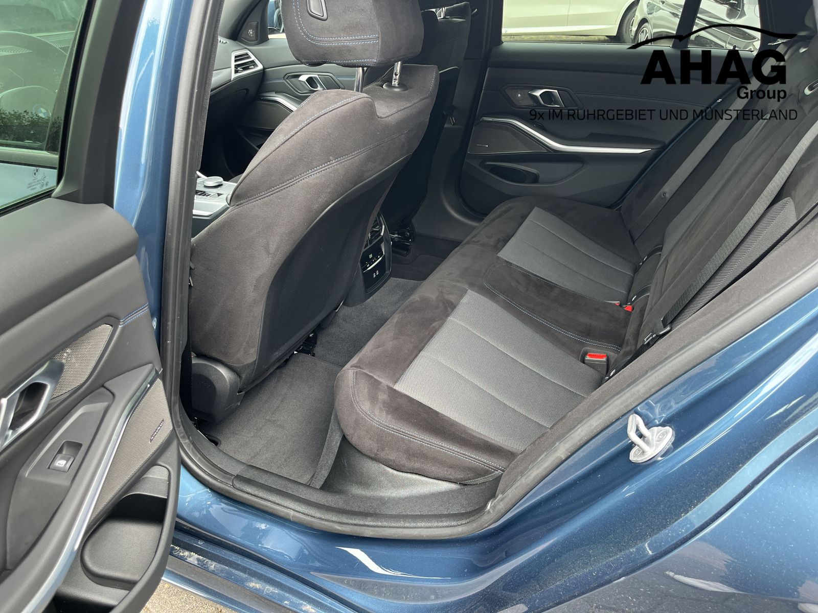 BMW 330 - Bild 13