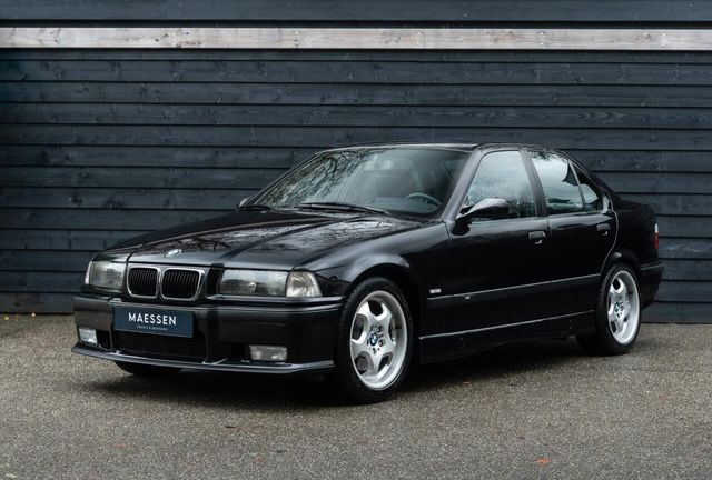 BMW M3 Sedan 3.2 - Schaltgetriebe - EU-Auto - 3 Besi