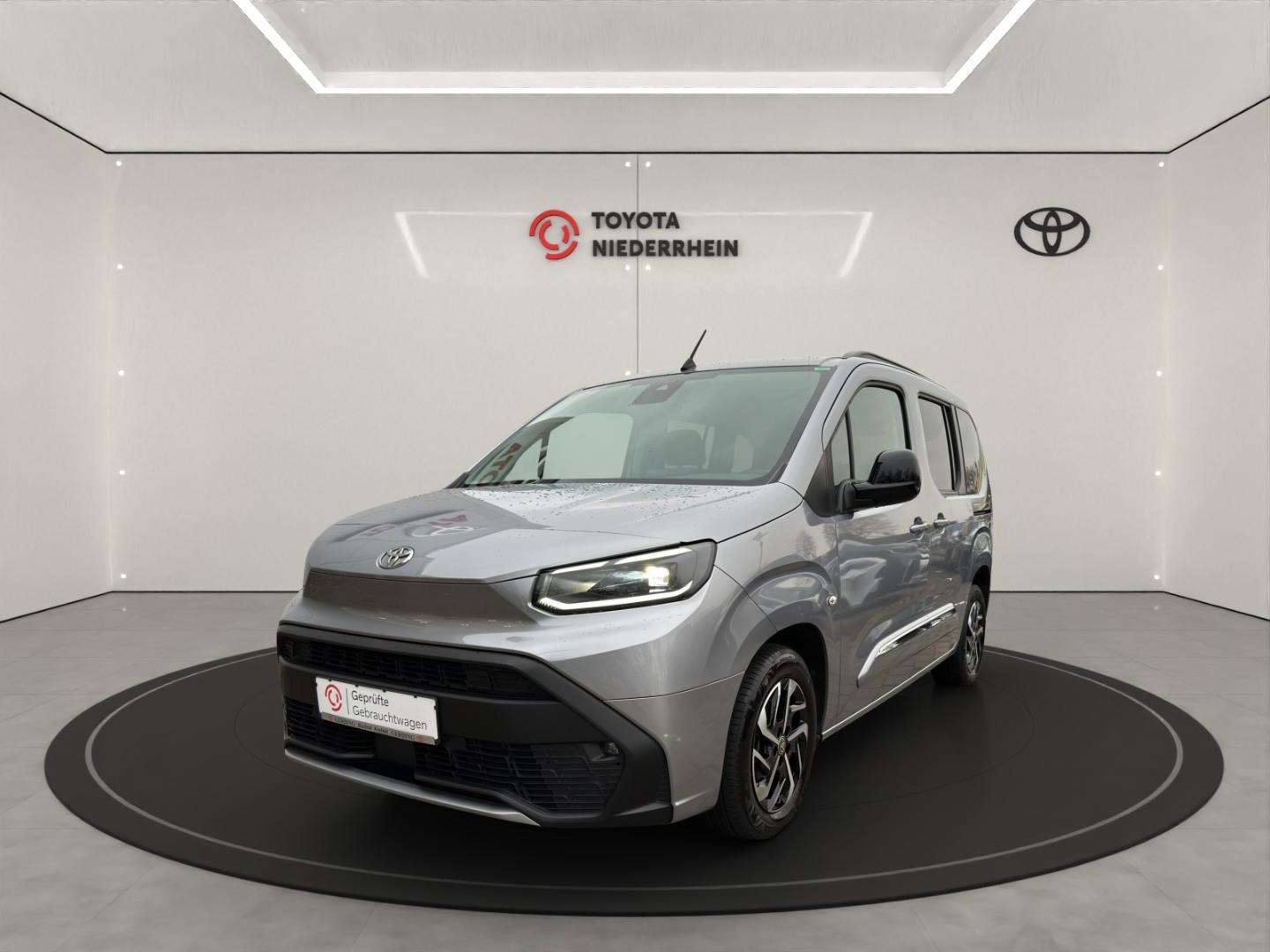 Toyota Proace City Verso L1 Team Deutschland NAVI+CARPL