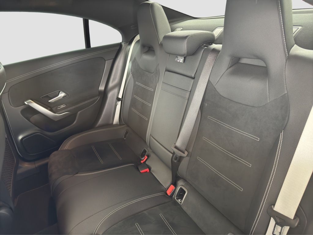 Fahrzeugabbildung Mercedes-Benz CLA 200 Special Edition AMG*Navi*DISTRON*PDC*RFK