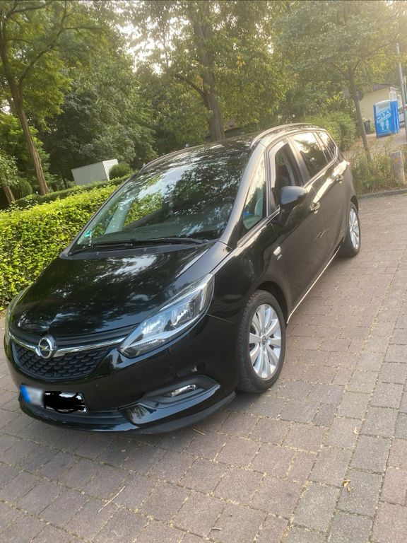 Image of Opel Zafira Tourer