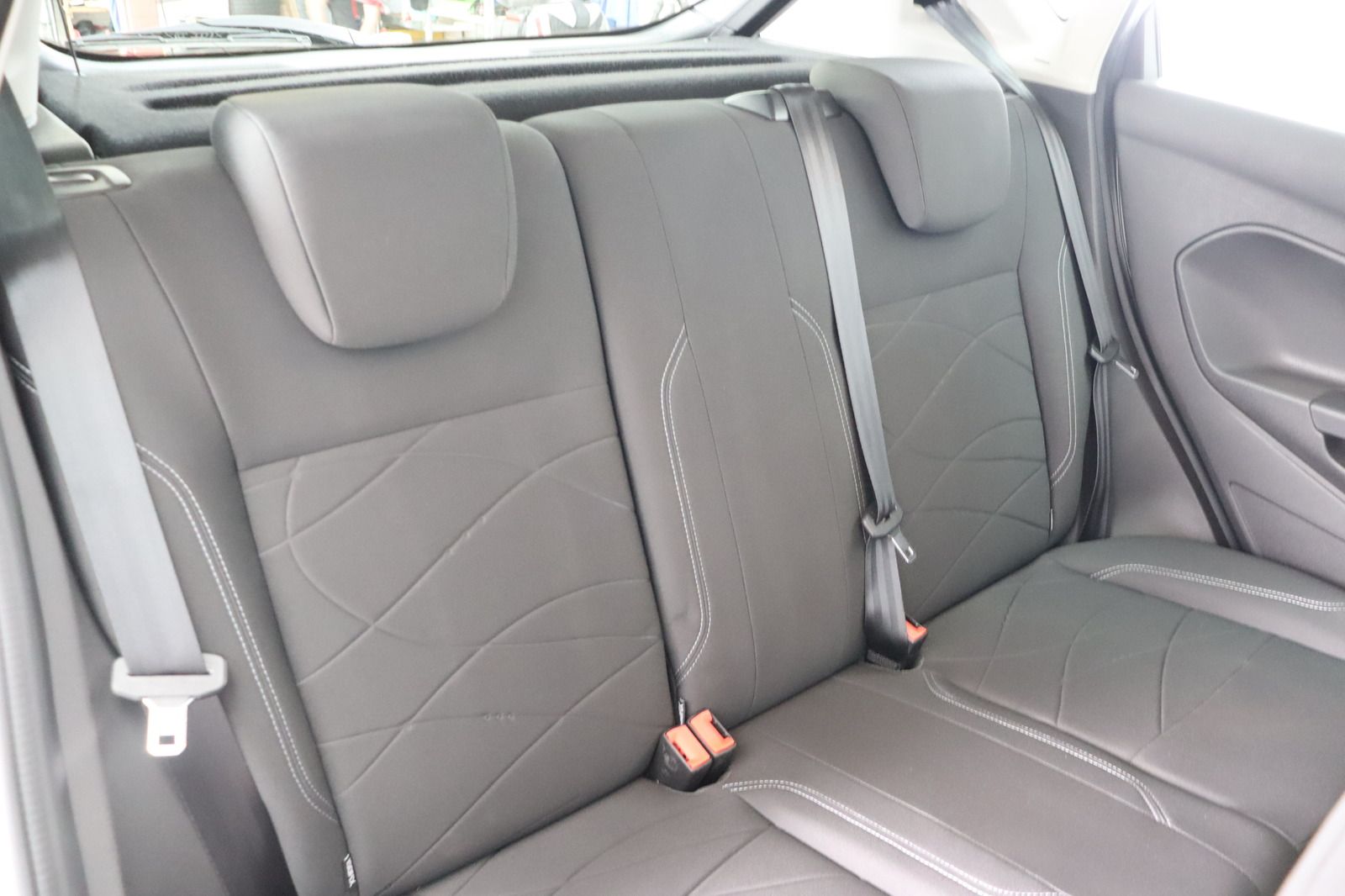 Fahrzeugabbildung Ford Fiesta 1.25l Duratec DOHC EFI * beh.FS * SHZ * T
