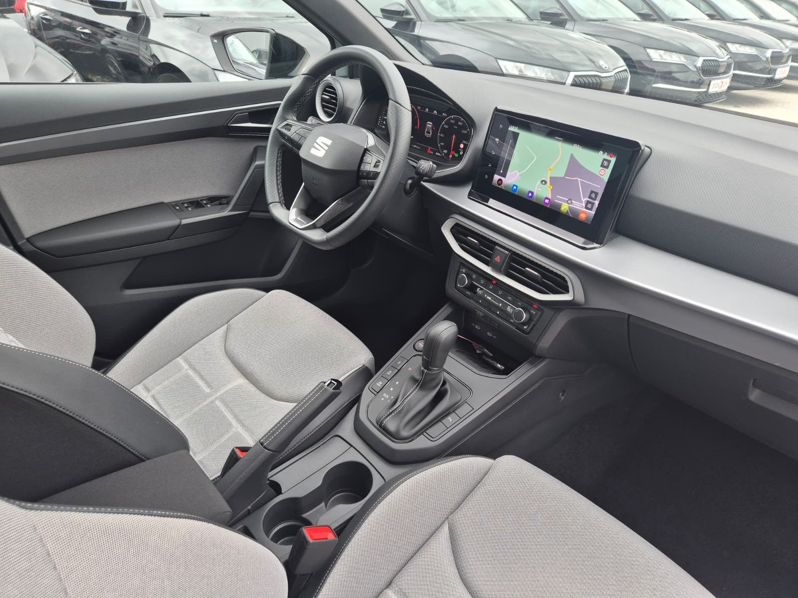 Fahrzeugabbildung SEAT Ibiza 1.5 TSI FR Black Edition*LED*ACC*KAM*PANO