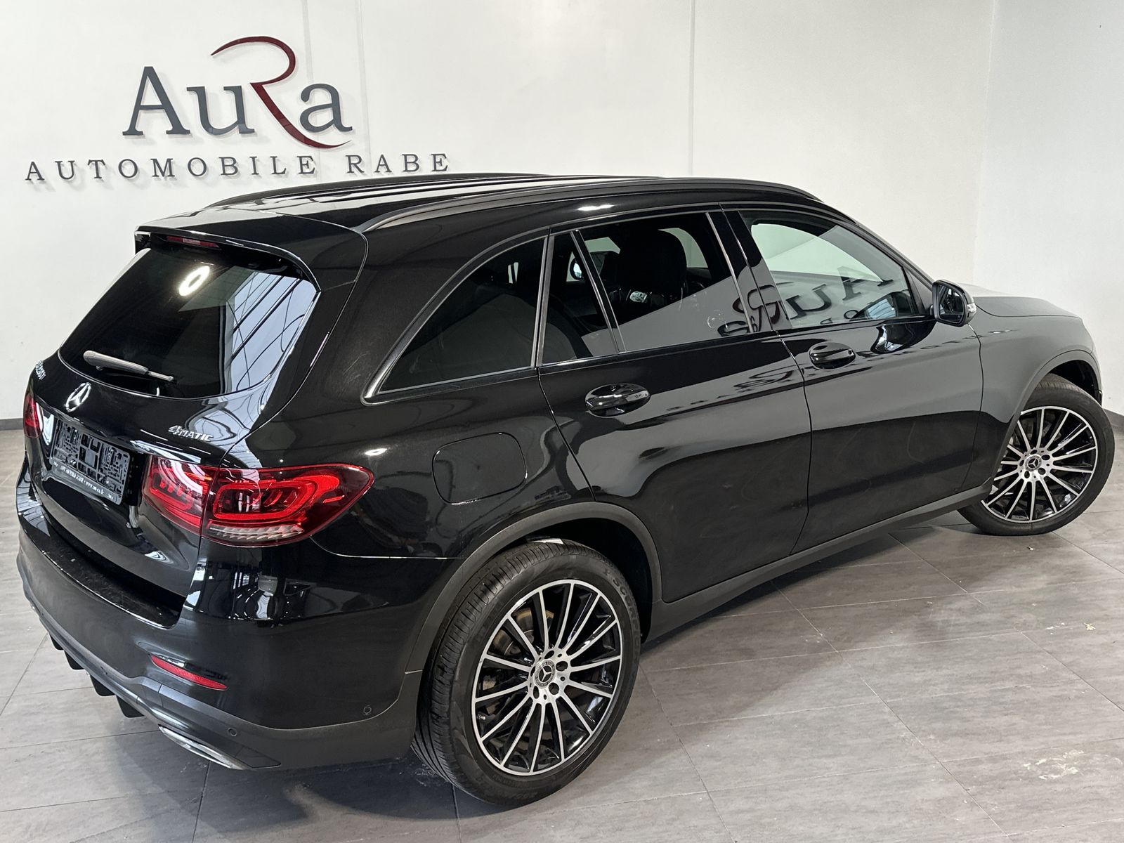 Fahrzeugabbildung Mercedes-Benz GLC 220d 4M AMG-Line NAV+LED+KAM+BURMESTER+CPLAY