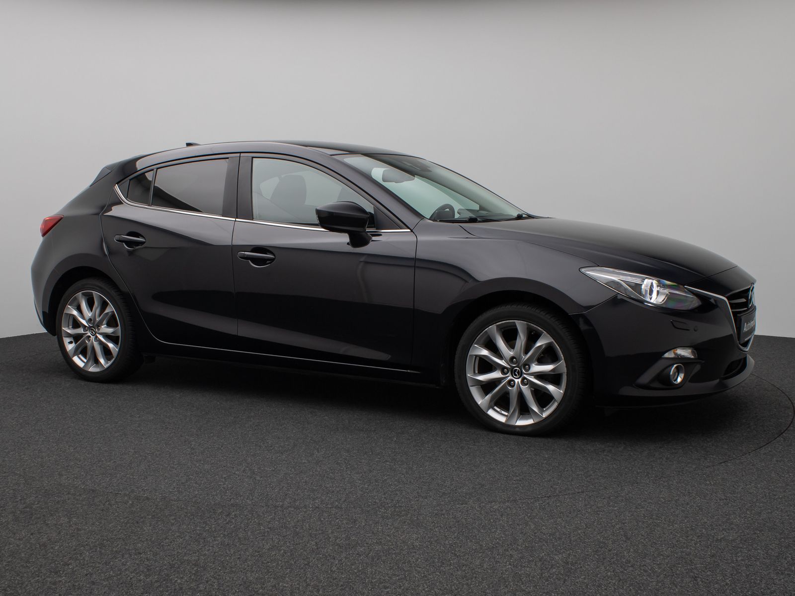 Fahrzeugabbildung Mazda 3 Lim. Sports-Line Kamera Sitzhzg DAB HUD BOSE