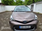 Toyota Prius Plus - Toyota Prius: Kombi