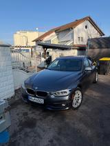 BMW 320i Luxury Line Automatik Luxury Line - BMW 3er Reihe: Standheizung