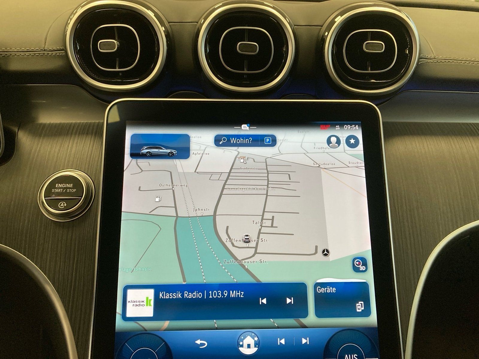 Fahrzeugabbildung Mercedes-Benz C 300 T AMG*Distronic*AHK*360*Burmester*Panorama