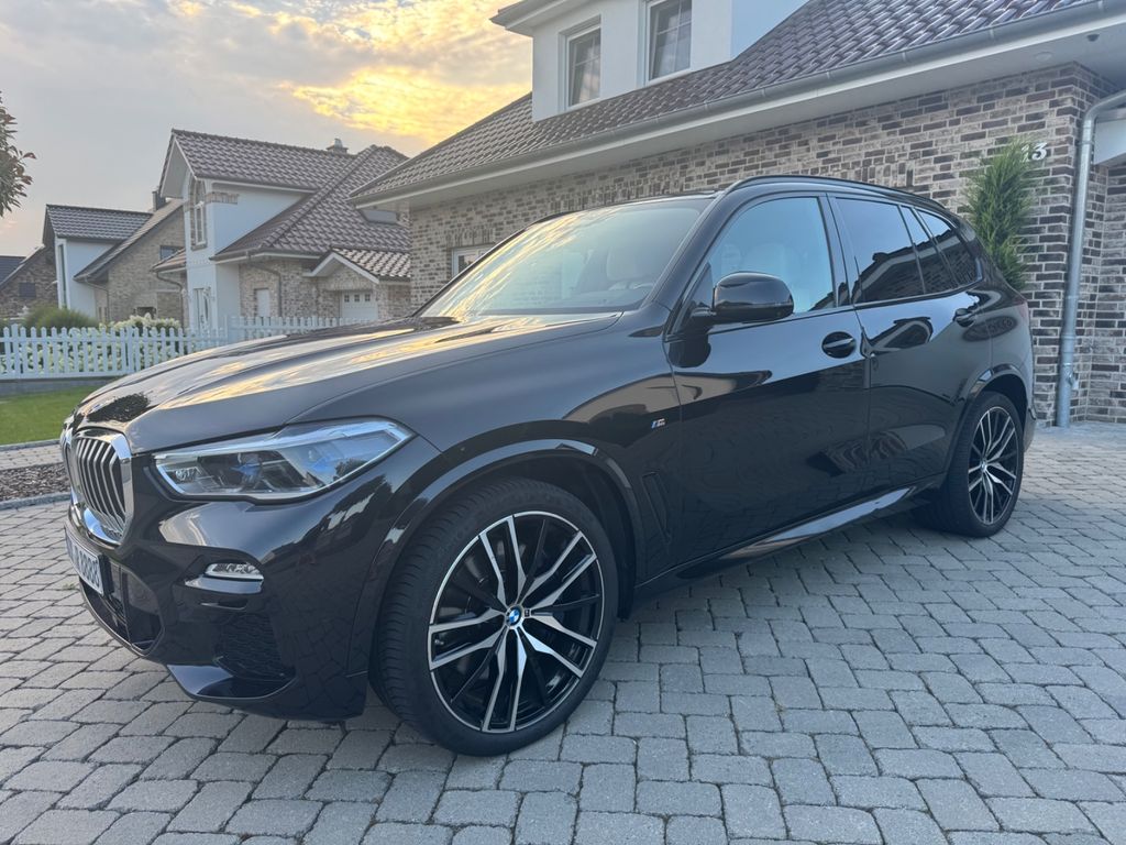 Image of BMW X5