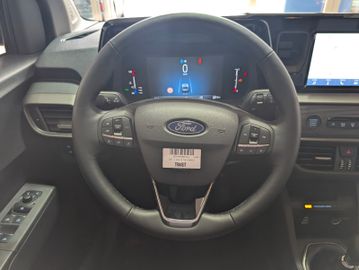 Ford Tourneo Courier Titanium AHK