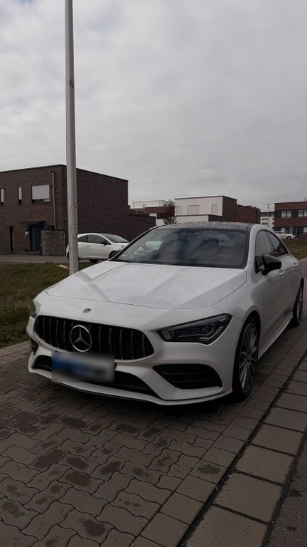 Image of Mercedes-Benz CLA 220