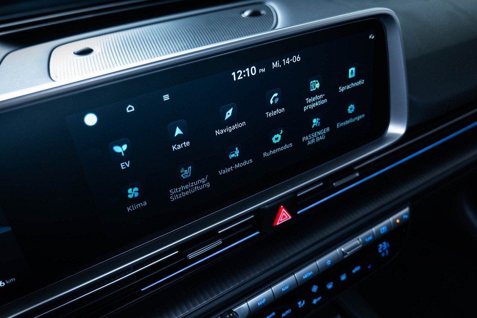 Fahrzeugabbildung Hyundai IONIQ 6 77,4kWh AWD UNIQ digitale Spiegel