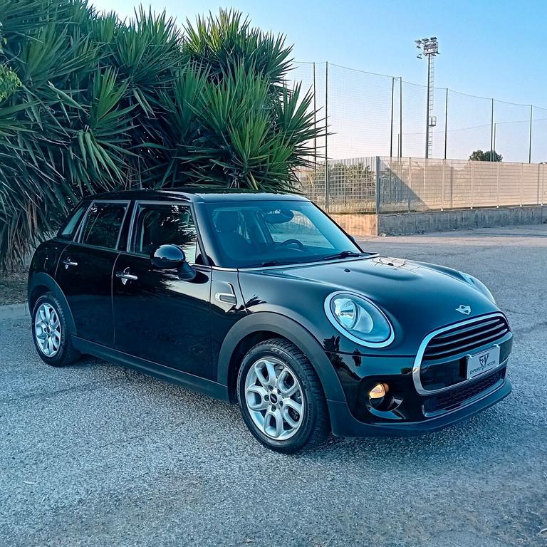 MINI Cooper D