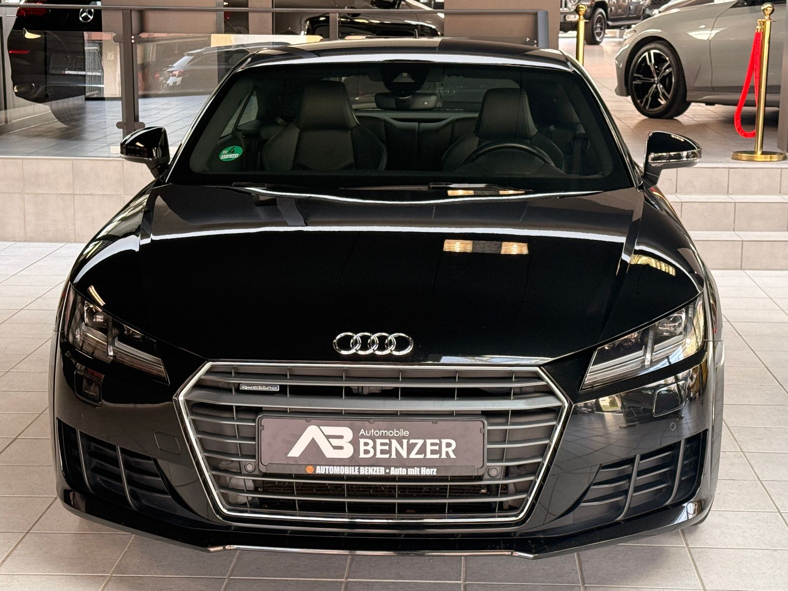 Fahrzeugabbildung Audi 2.0 TFSI quattro/S-LINE/AUTOMATIK/RS-SITZE/LED