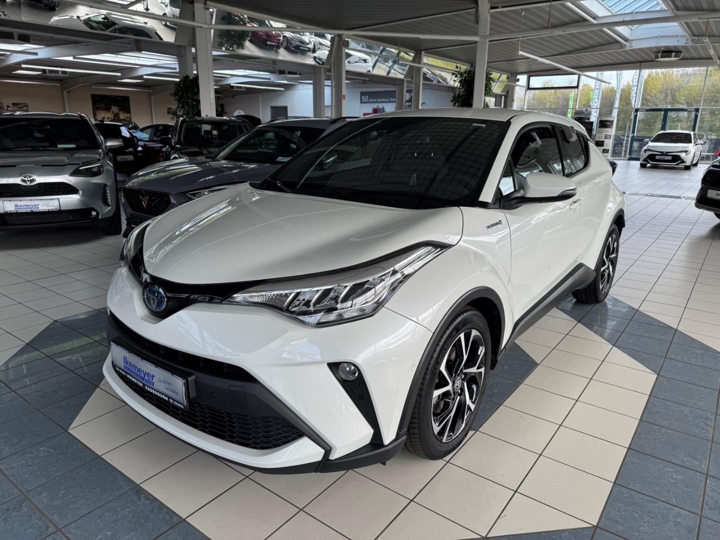 Toyota C-HR 2,0 Team D LED PDC Lenkradheizung Sitzheizu