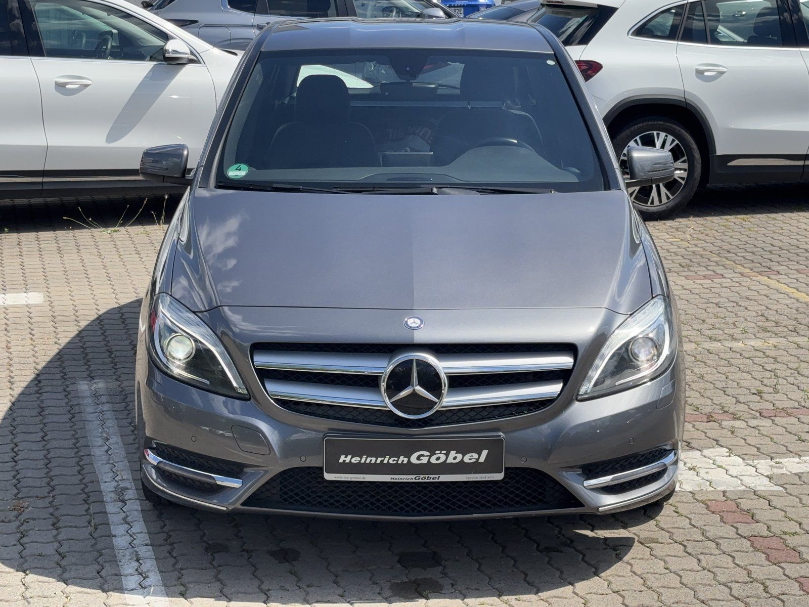 Fahrzeugabbildung Mercedes-Benz B 180 LED*BLUETOOTH*SPIEGEL-PAKET*SCHECKHEFT