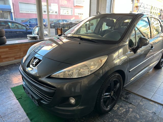 Peugeot 207 Premium 120 VTi