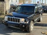 Jeep Commander 3.0 V6 CRD Limited Top Zustand/7.Sitze - Jeep: 7 Sitzer