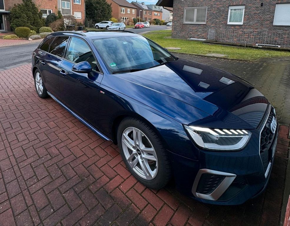 Image of Audi A4