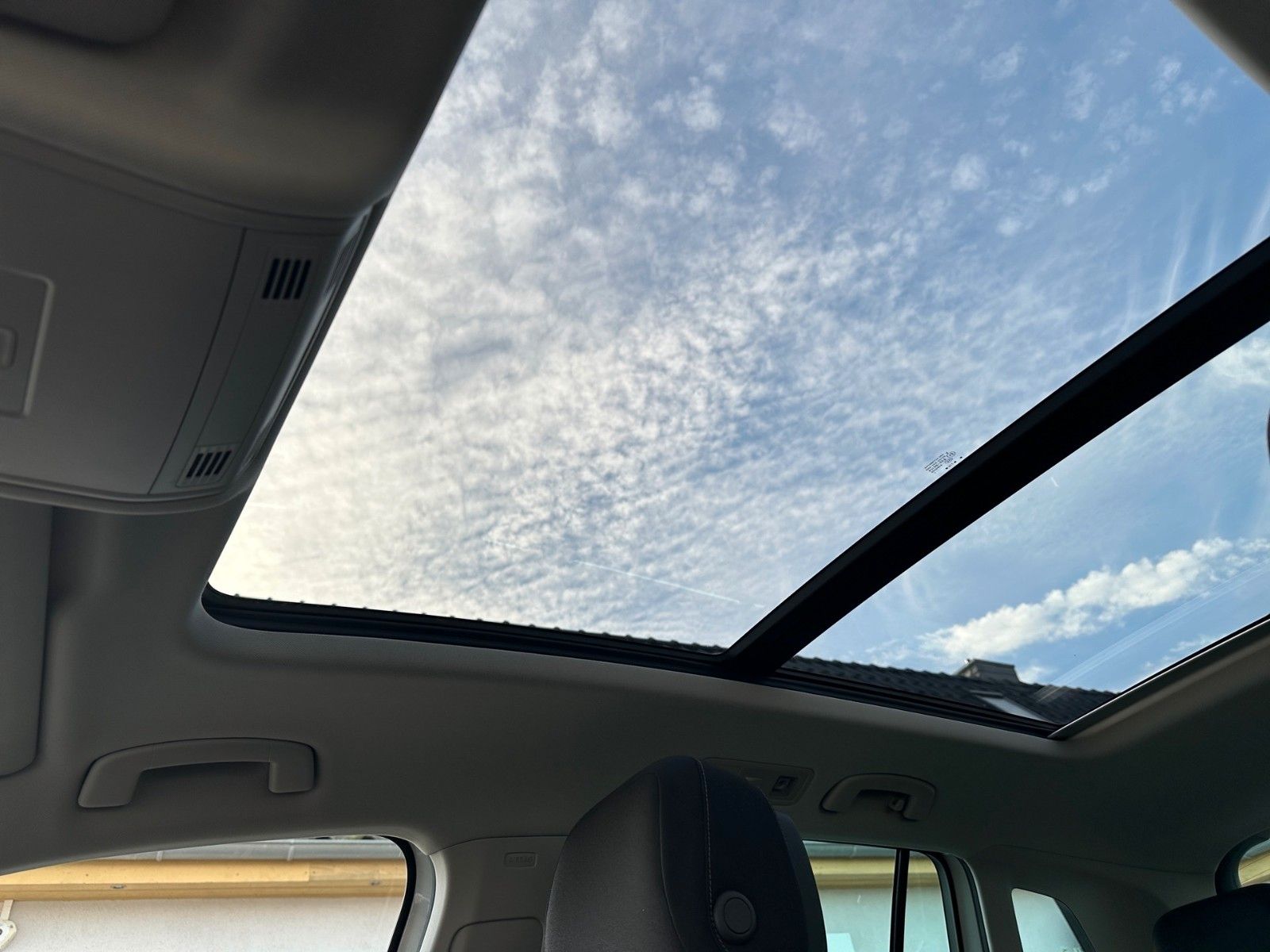 Volkswagen Tiguan 2.0 TDI DSG Highline Pano Ahk Navi Lhz – Bild 15