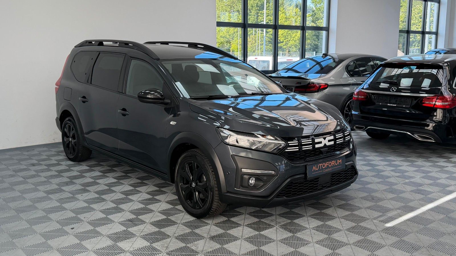 DACIA Jogger