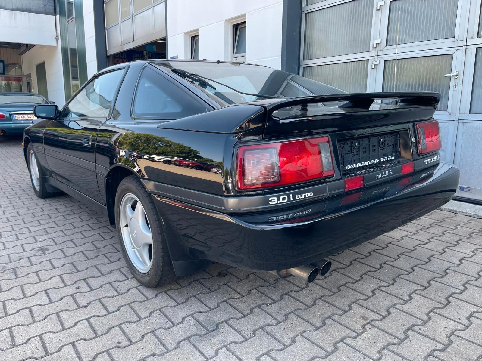 TOYOTA SUPRA - 3.0I TURBO - MK3 - 238 CV - BVA - CARNET ENTRETIEN