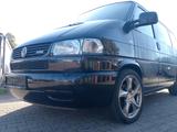 Volkswagen T4 Caravelle VR6 AUTOMATIK BUSINESS 2,8 L - Volkswagen T4: Schwarz