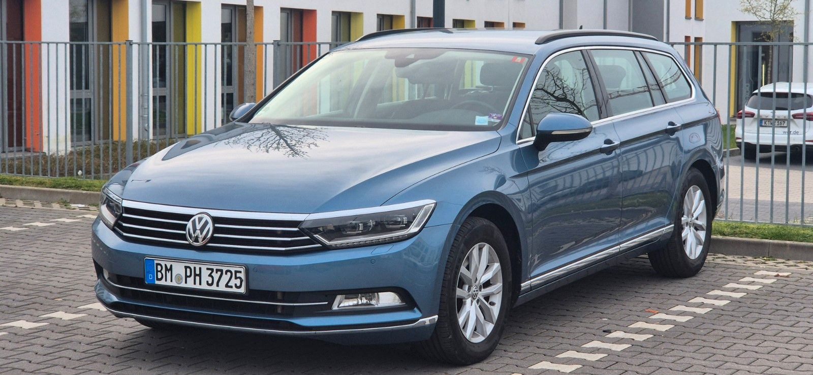 VW Passat Variant 2.0 TDI SCR 140kW Comfortline...