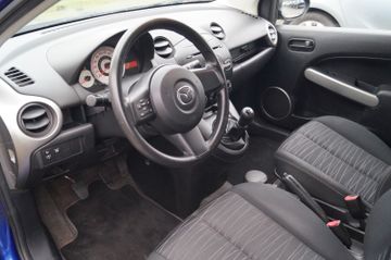 Mazda 2 Lim. 1.3 Independence KLIMA-ALU-1.HAND-