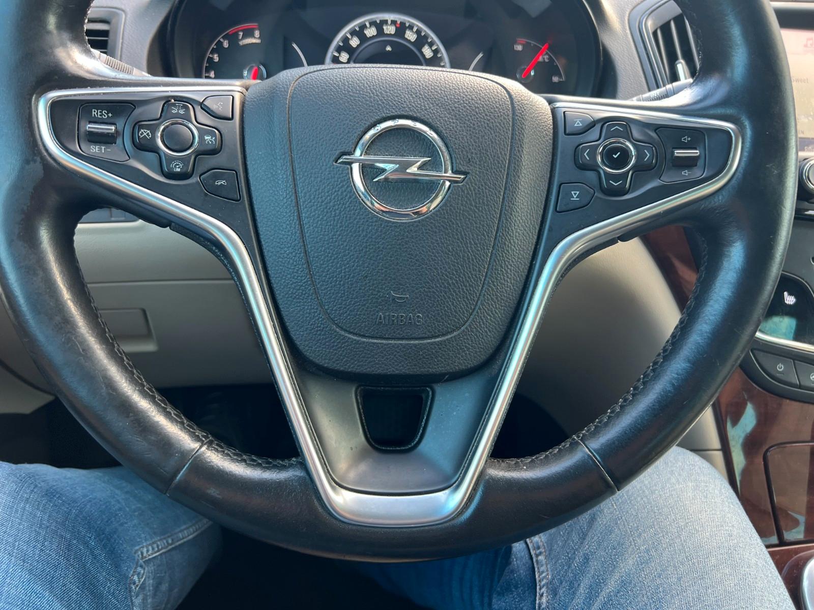 Opel Insignia A Lim Innovation 4x4 2 HAND TÜV 11/2025