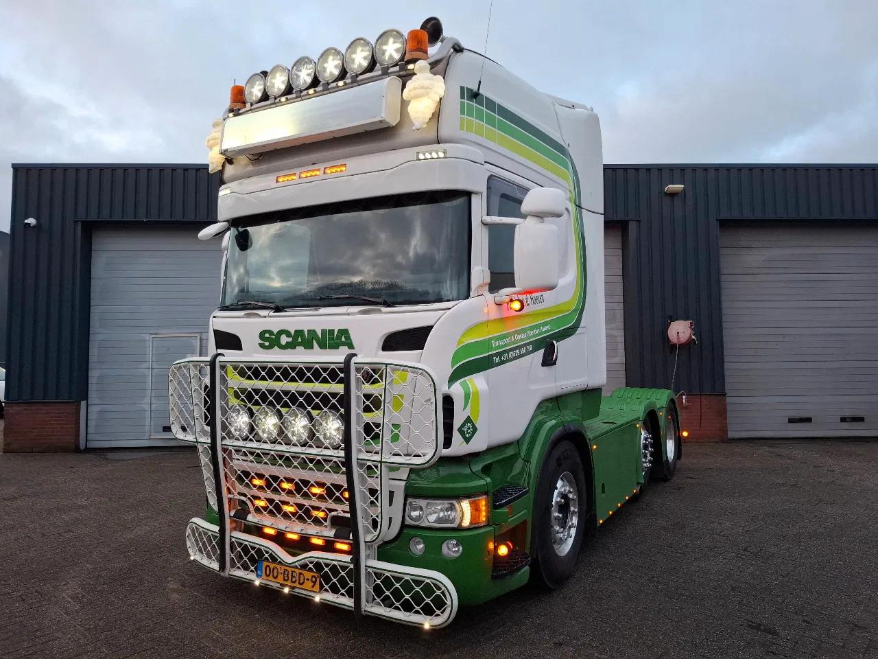 Scania R440 SHOWTRUCK 6X2
