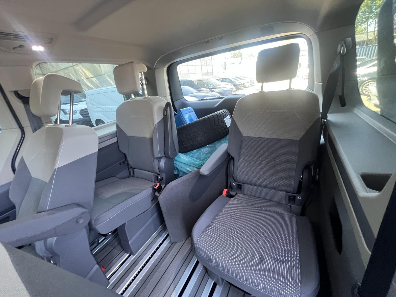 Volkswagen T7 Multivan 2.0 TDI SCR LÜ Life | 6-Sitzer | AHK
