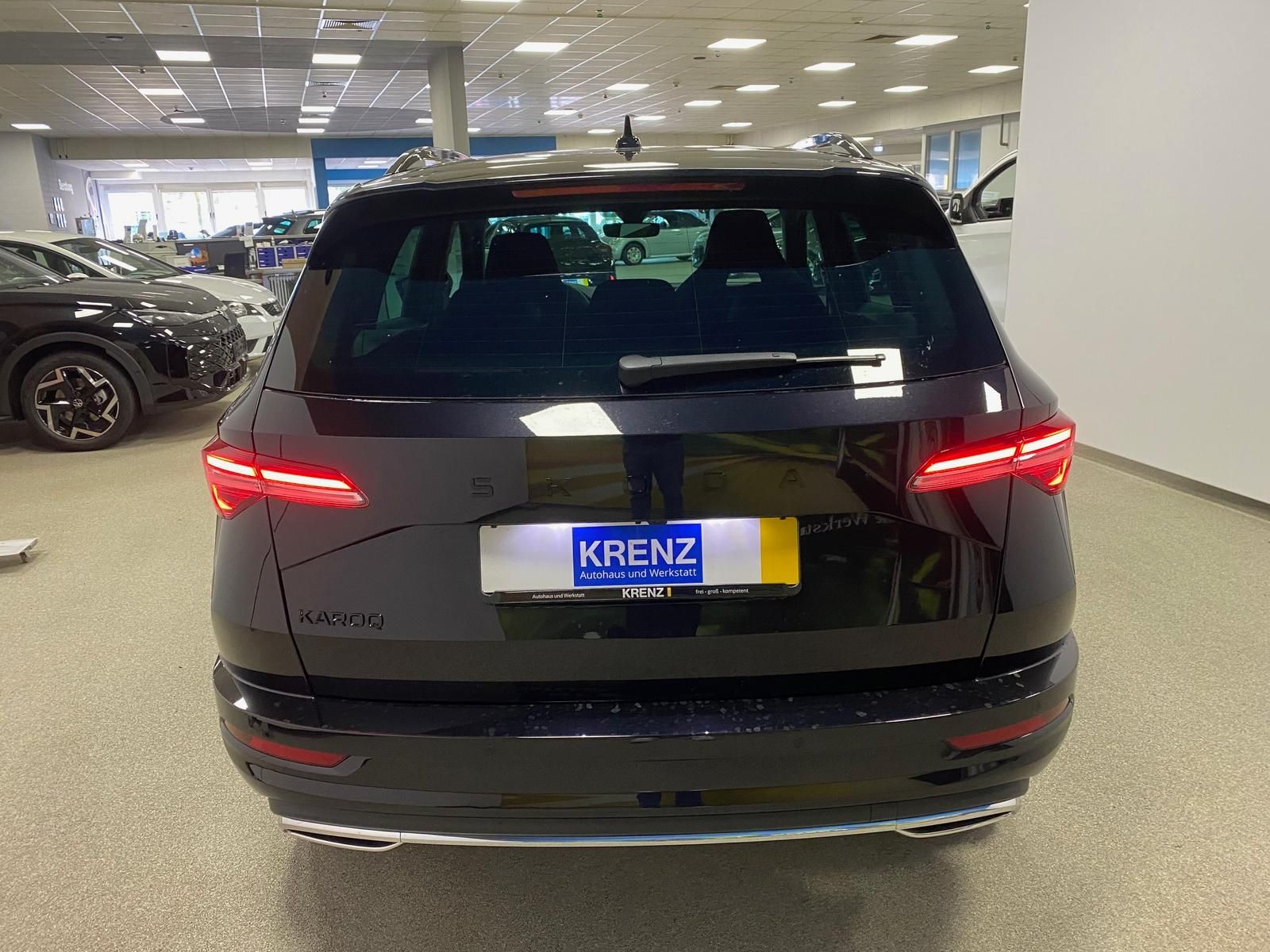 Fahrzeugabbildung SKODA Karoq 1.5 TSI SPORTLINE+MATRIX+ACC+AHK+APP+RFK++