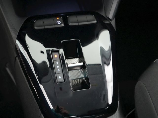 Corsa-e F EDITION 50kWH AT+KEYLESS+KLIMAAUTOMATI