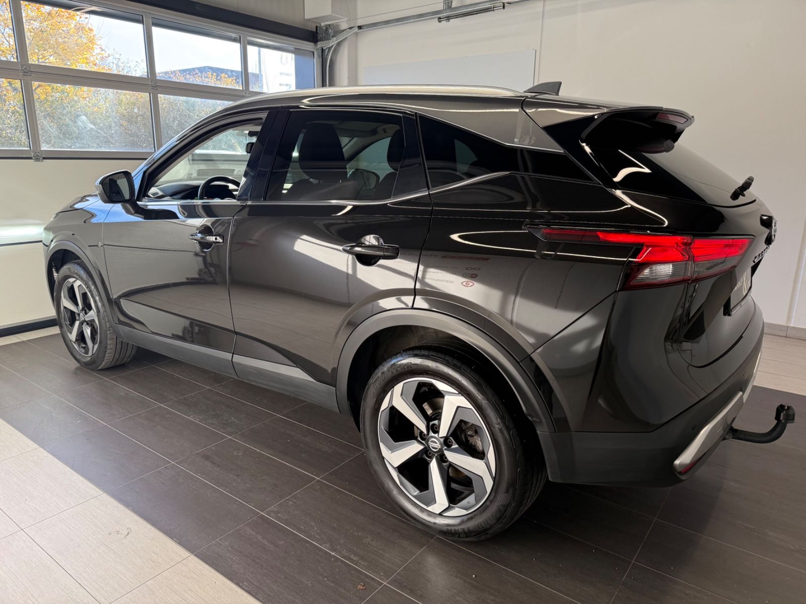 Fahrzeugabbildung Nissan Qashqai N-Connecta 360° Kamera, Navi, WP