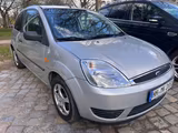 Ford Fiesta 1,3 51kW Ghia Ghia - Ford Fiesta aus 2005: 1.3
